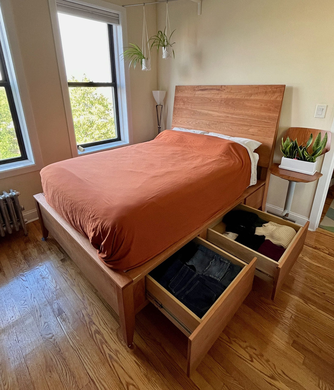 Full bed with storage