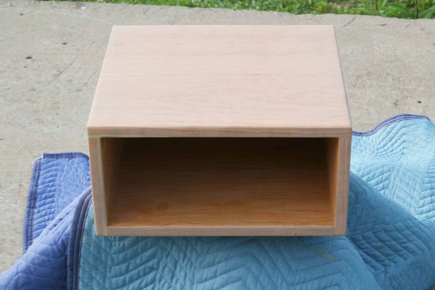 natural hanging nightstand