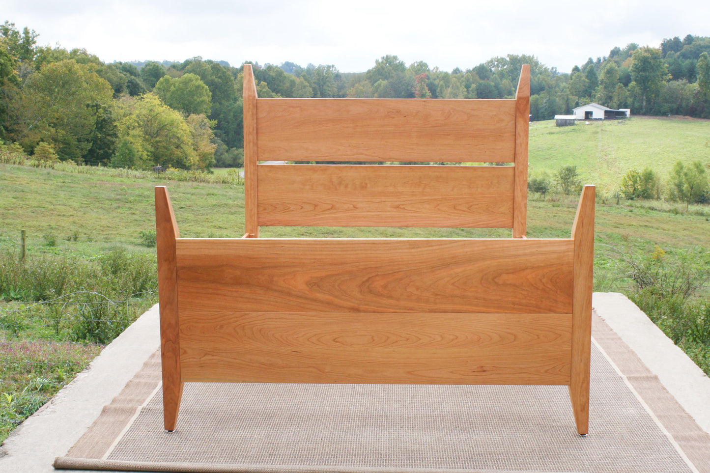 box spring bed with tapered posts close view