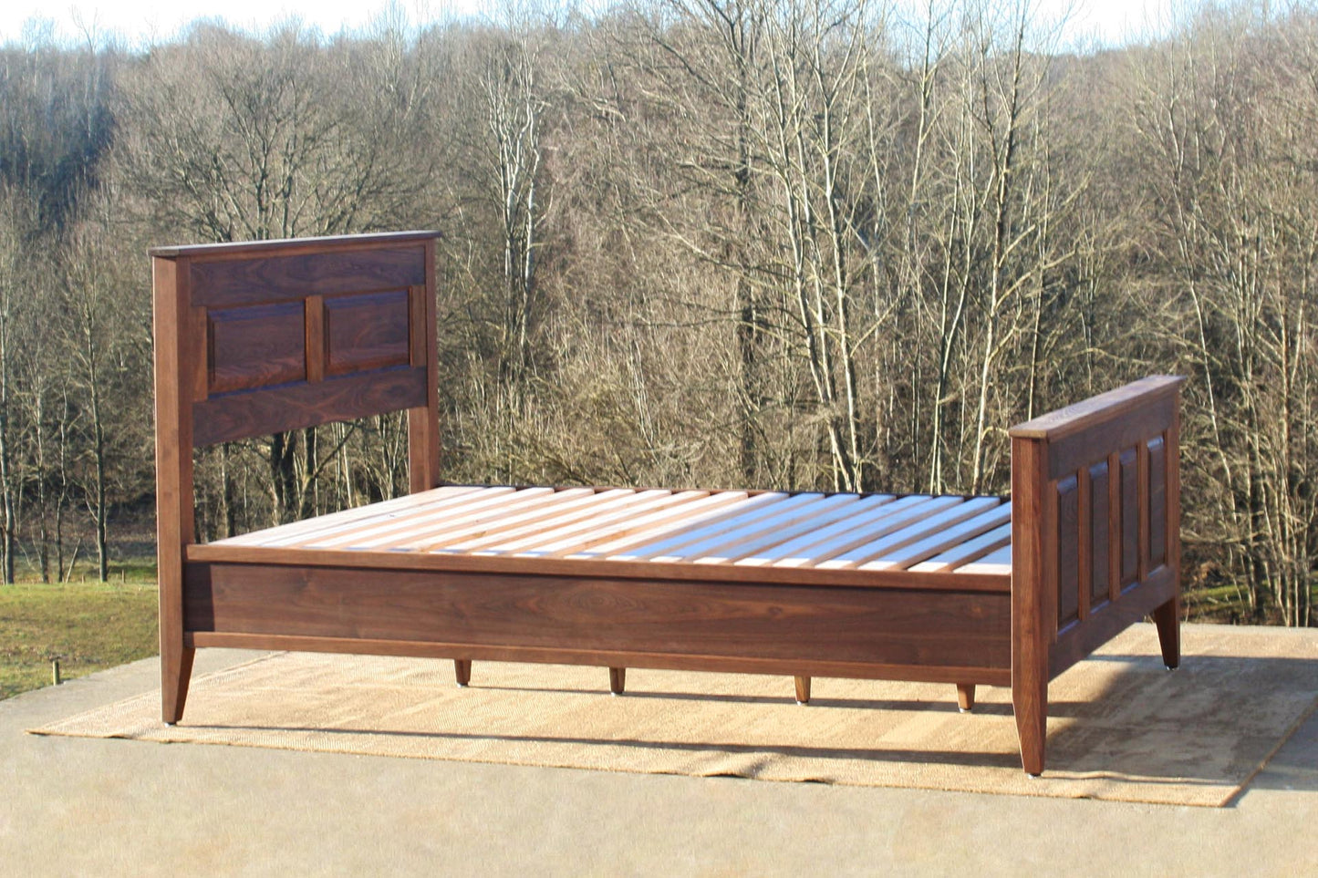 side view panel bed
