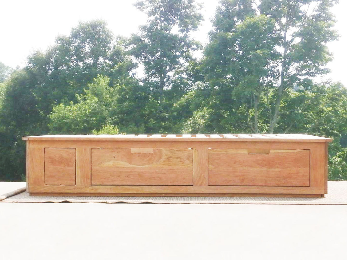 side view wood Platform or Tatami Bed with 4 drawers