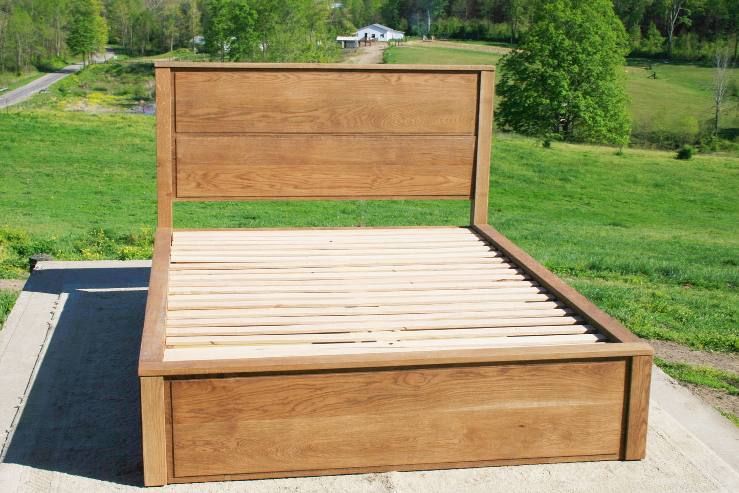 natural Platform Bed with 4 drawers and recessed frame headboard