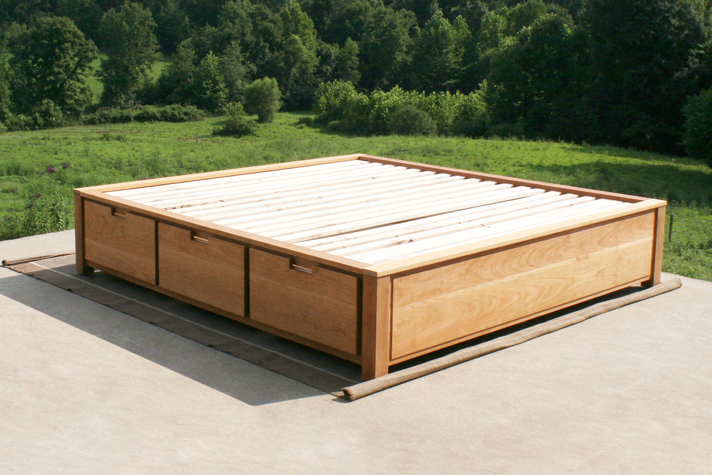 Platform Bed with 6 drawers and recessed frame
