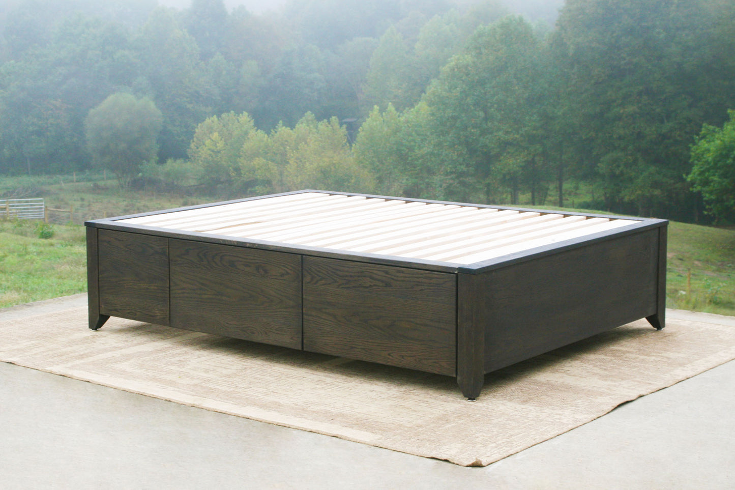 wood Platform Bed with 4 drawers and tapered feet