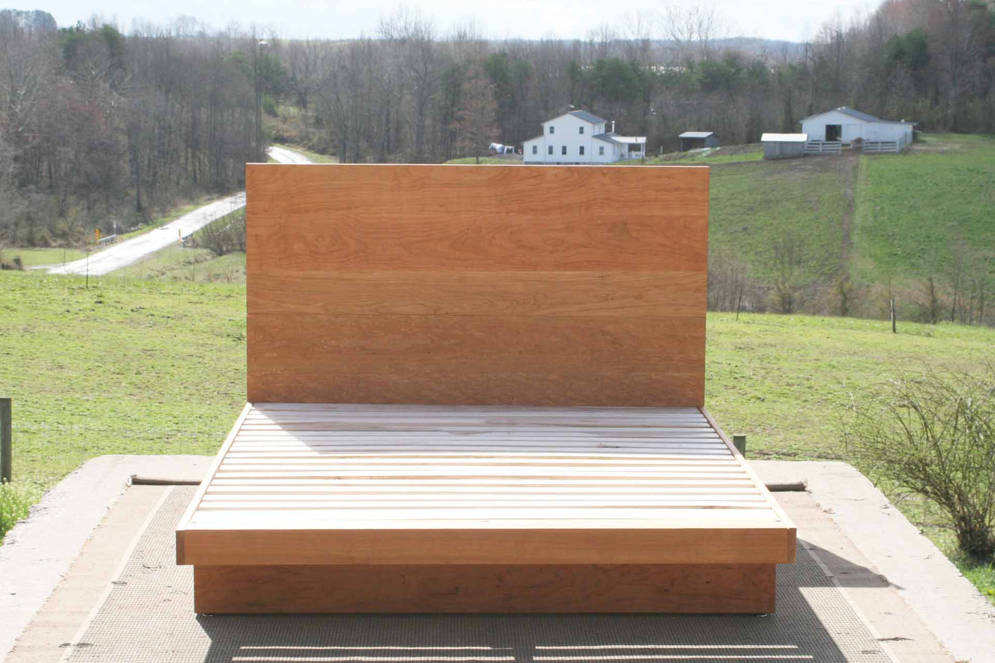 front view cantilever storage bed