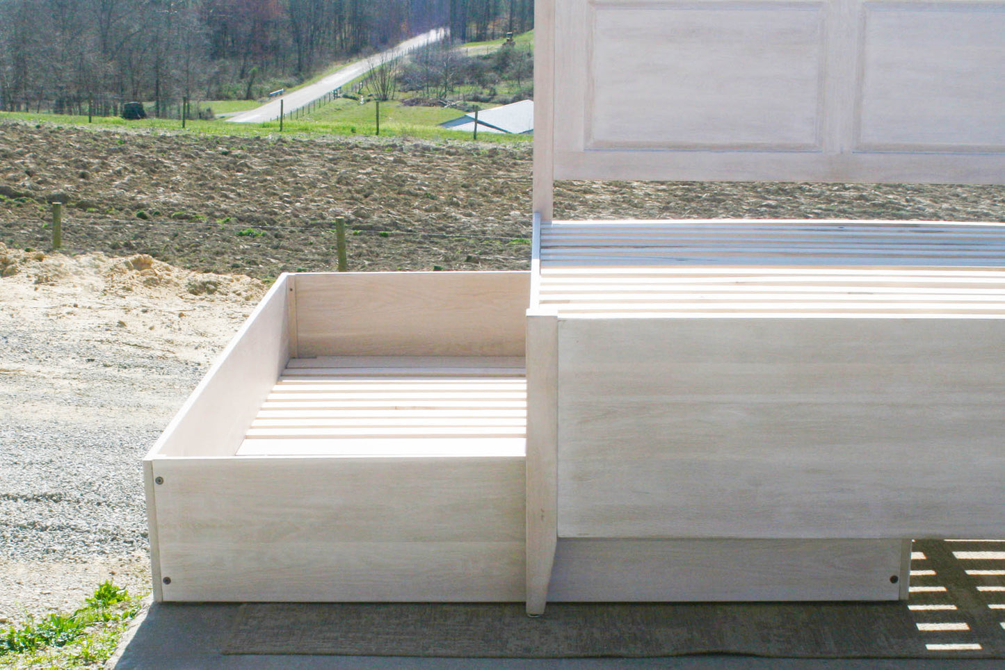 trundle of Roll out Trundle Bed