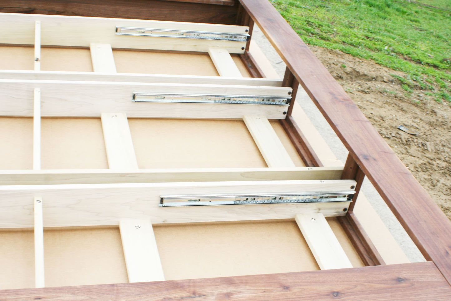 structure of 6 drawer storage bed with platform extensions