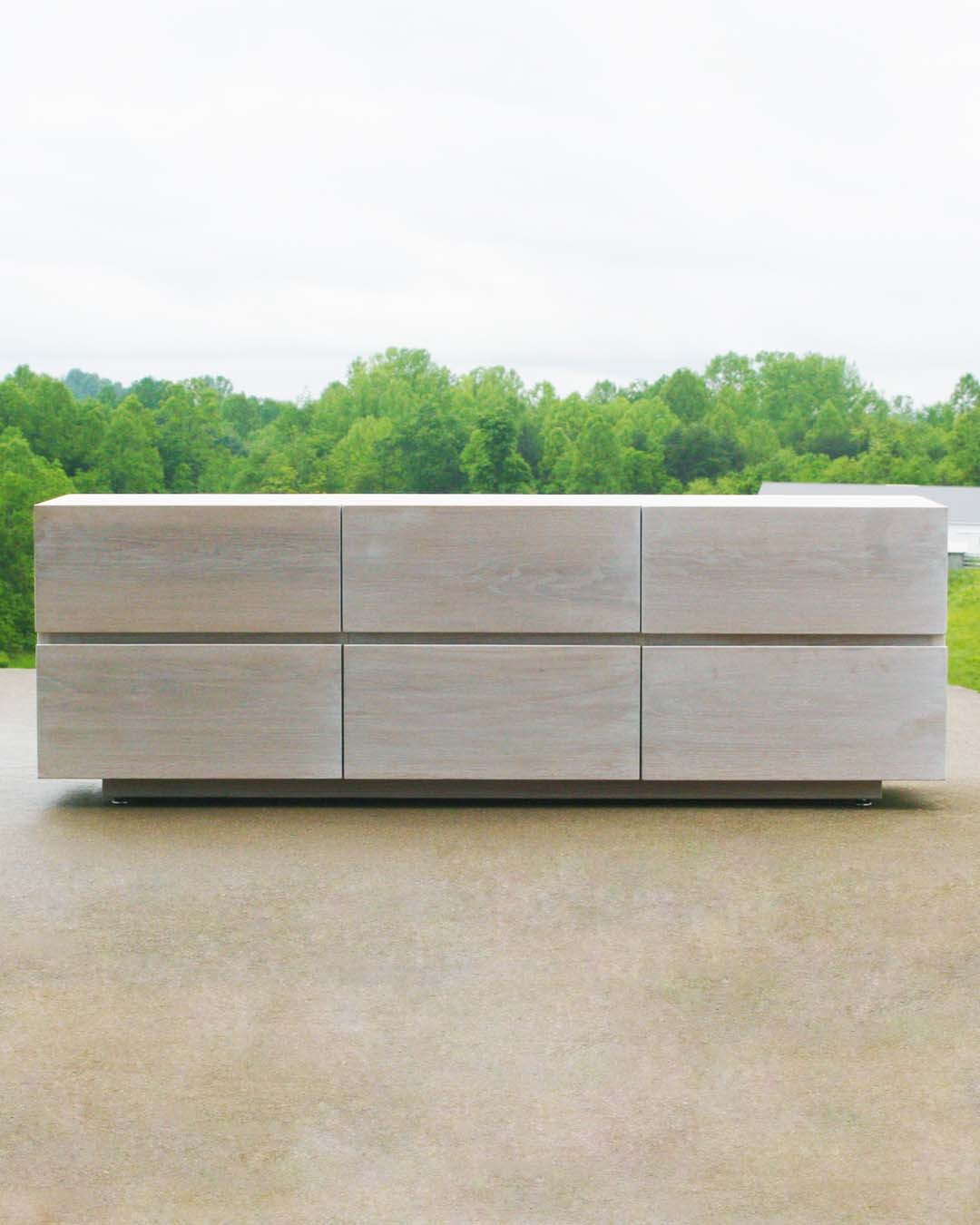 Triple Dresser x6230a