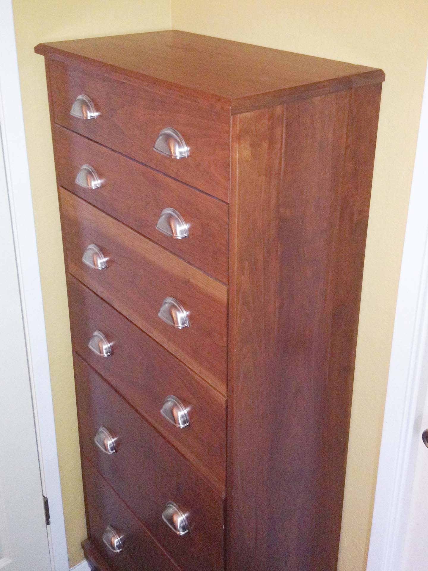 Tall Chest with 6 Drawers side view