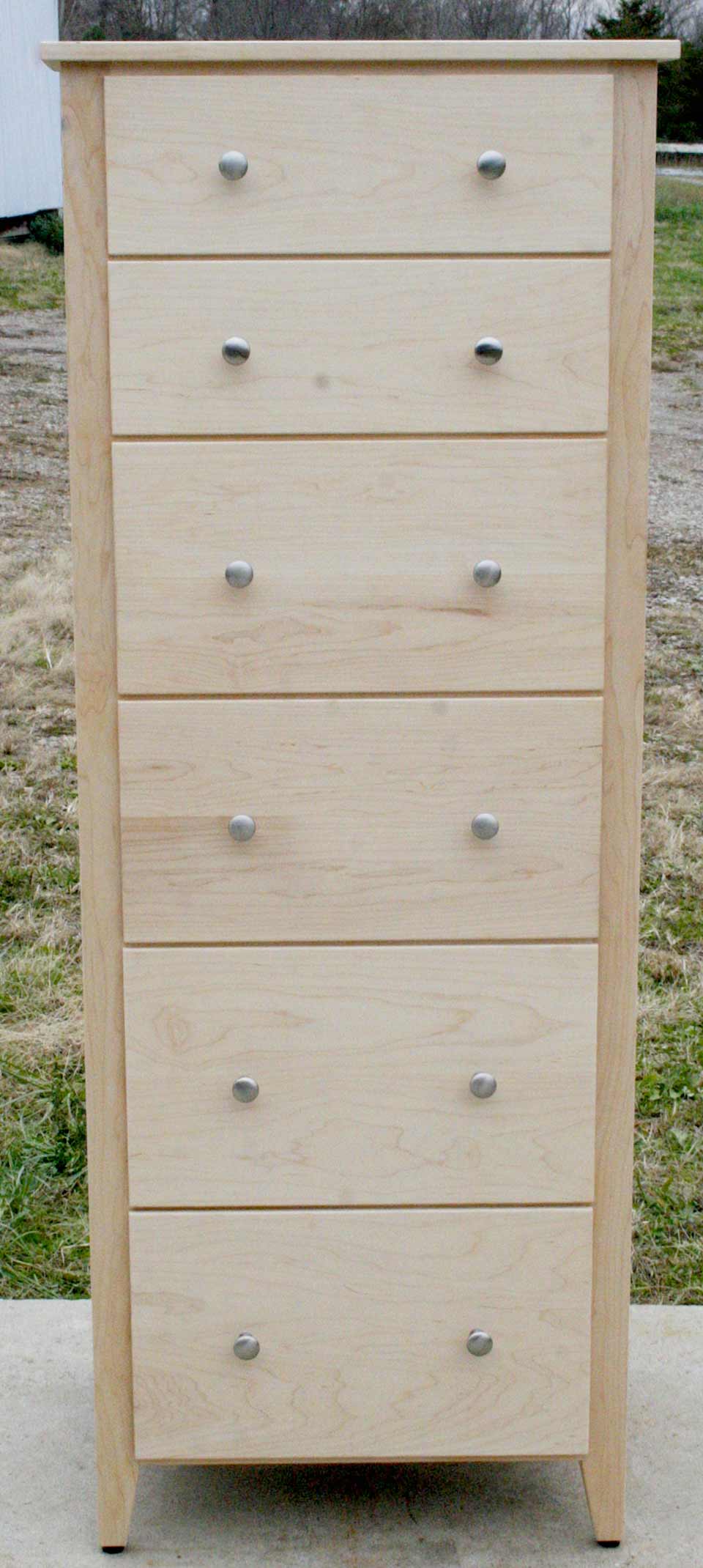 Chest of drawers