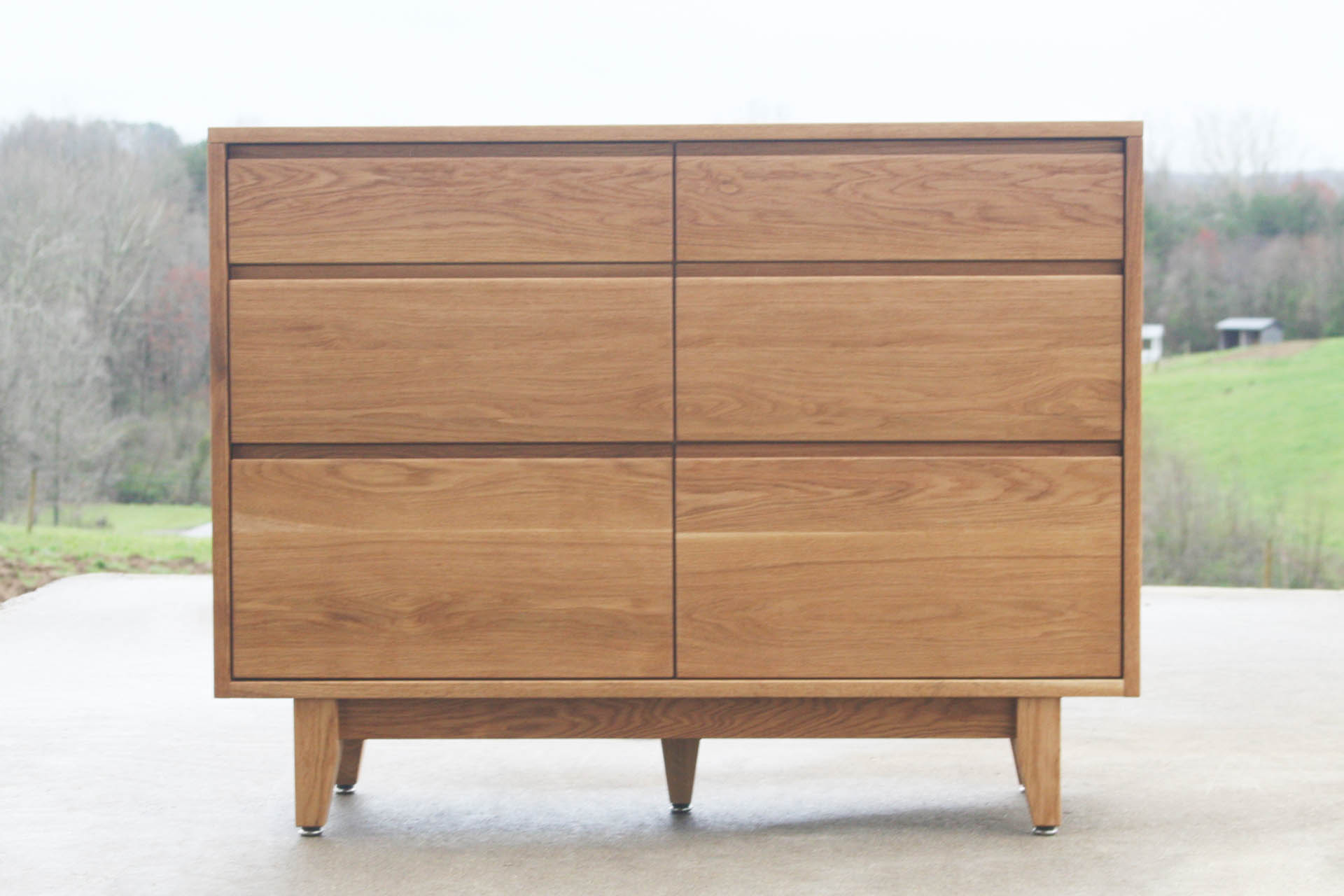 front view 6 Drawer Dresser with inset drawers and flat panel sides