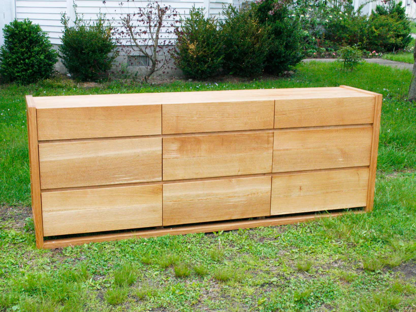 dresser-with-9-overlap-drawers-front-view-3