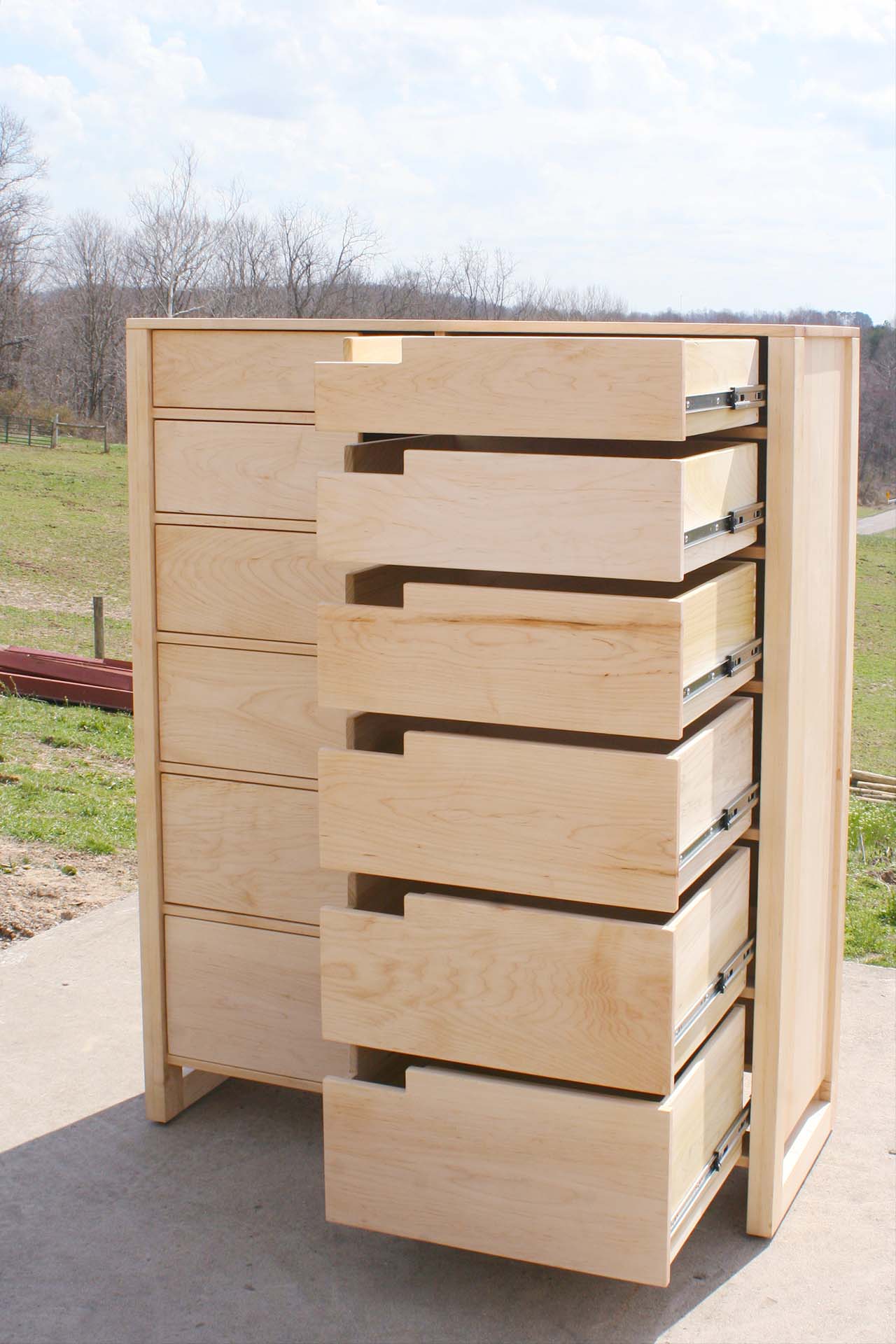 maple wood dresser with drawers