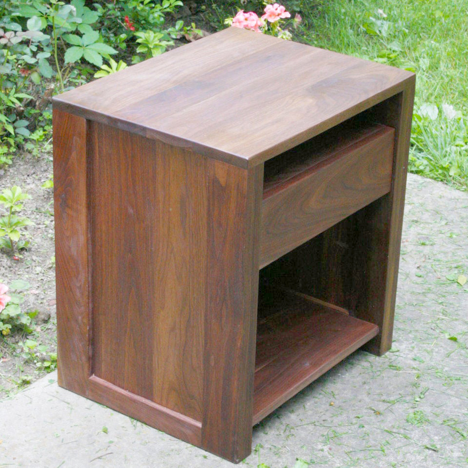 one drawer nightstand angled view