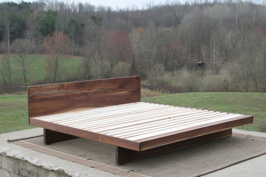 Cantilever Platform Bed with Headboard NcRsV01 - King Size, Natural Walnut