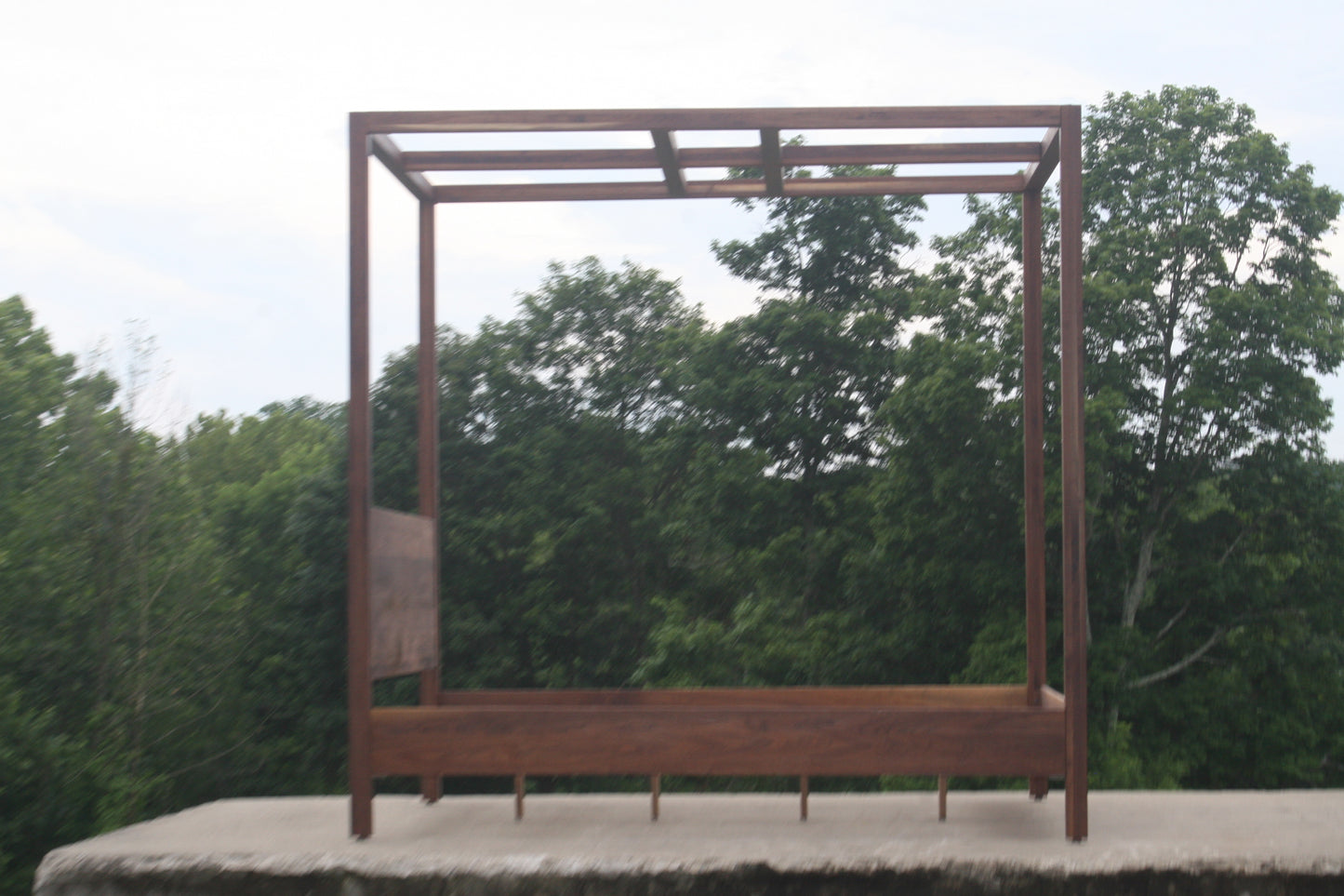 Hardwood Canopy Bed CbRnV6 - California King Size, Natural Walnut