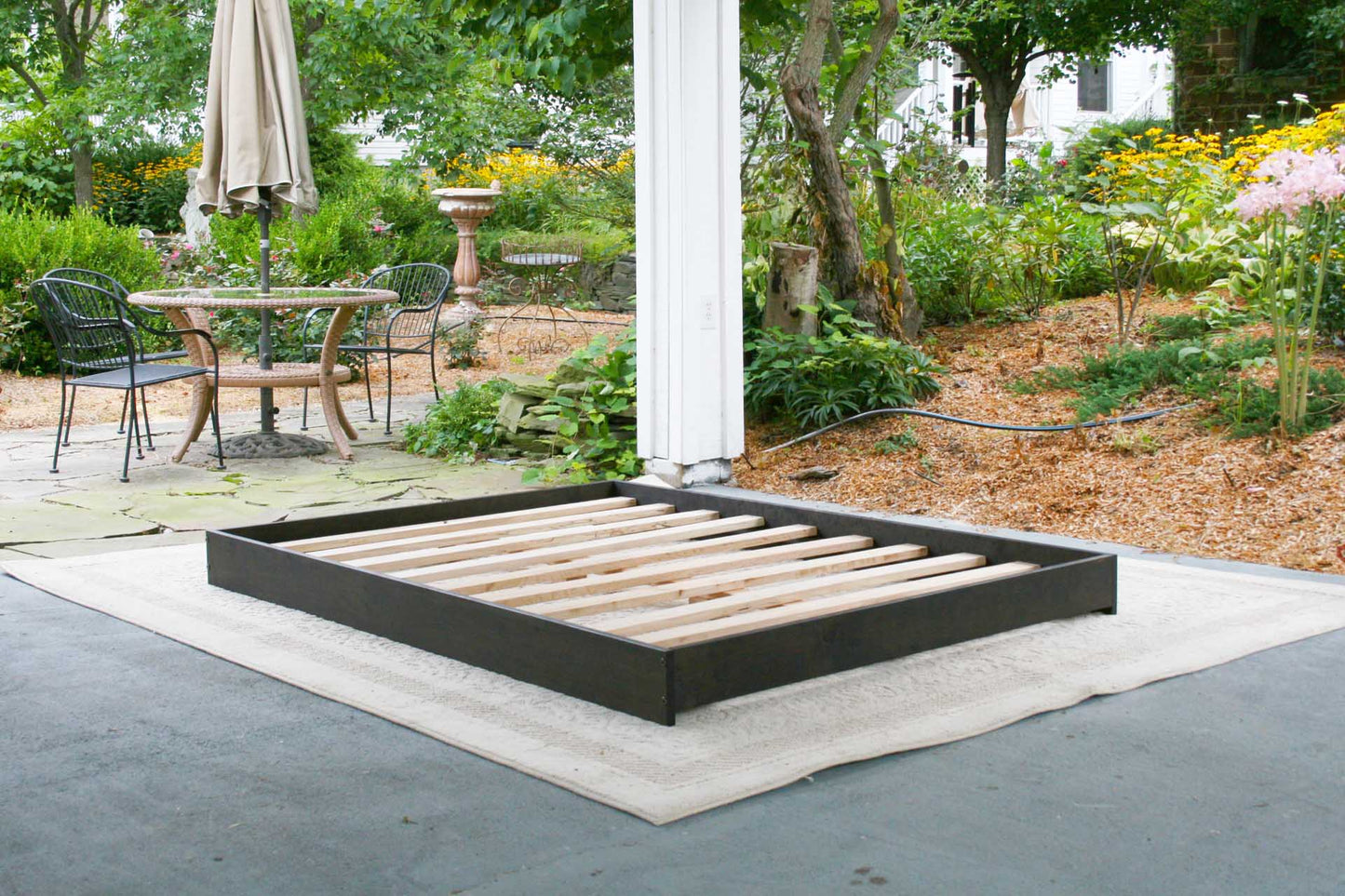 low bed side view on left side