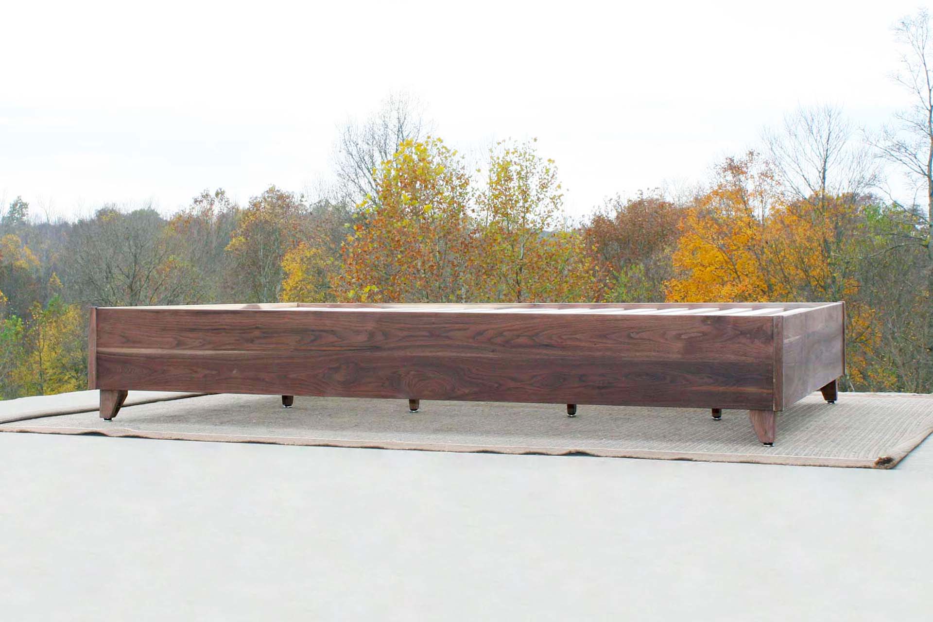low side view of Platform Bed with inside posts