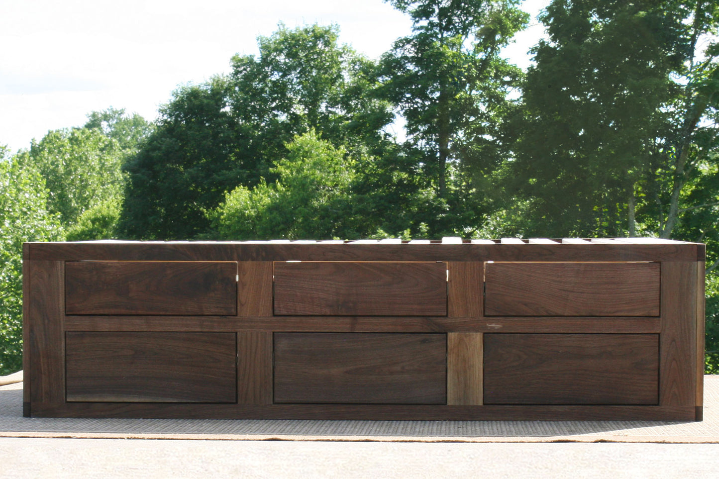 side view natural Mates bed with 6 drawers on 1 side