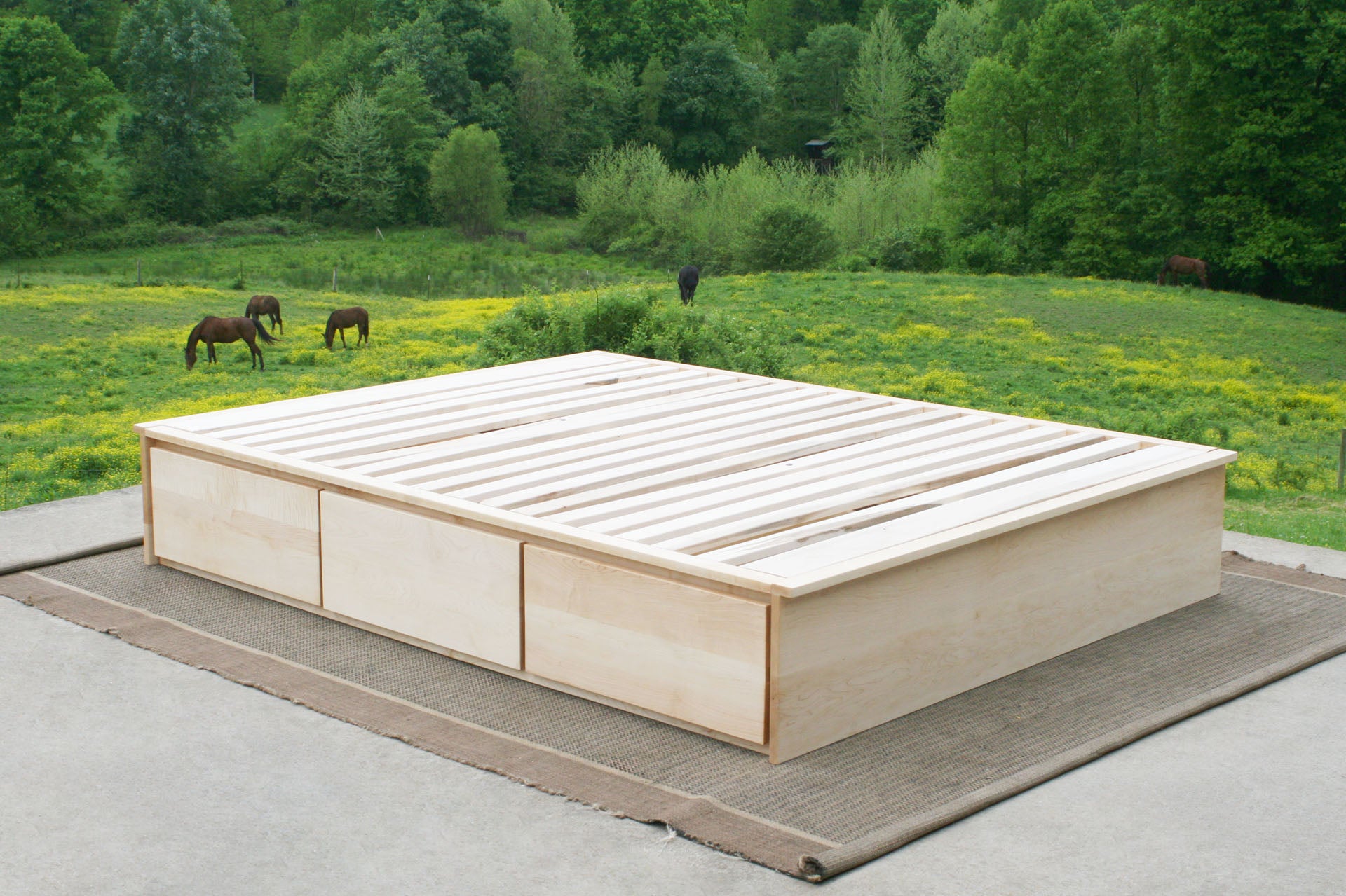 angled view front close view 6 Drawer Storage Bed with flat platform