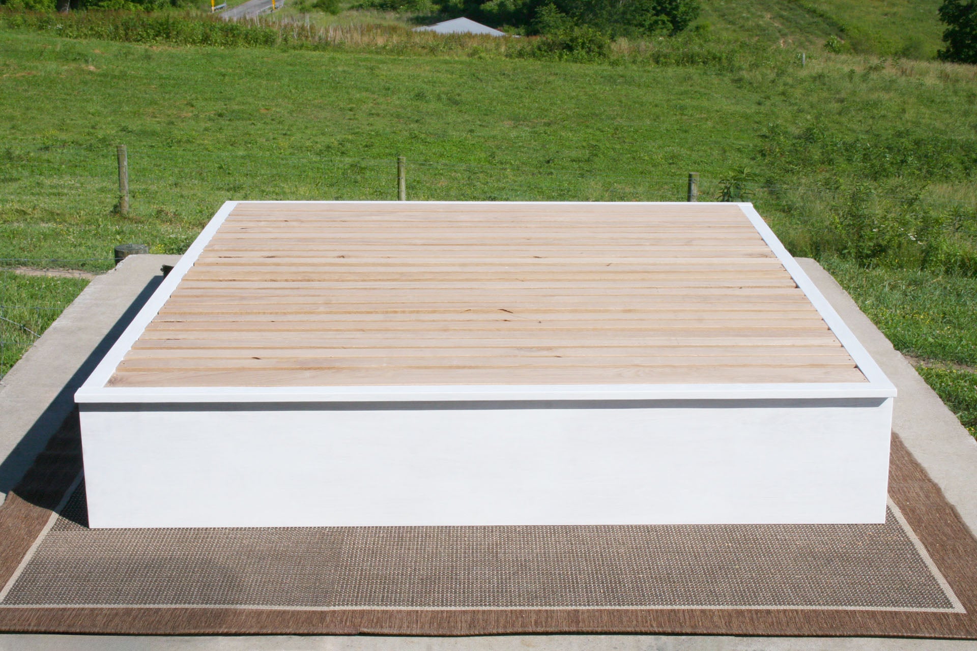 front view 6 Drawer Storage Bed with flat platform natural stain