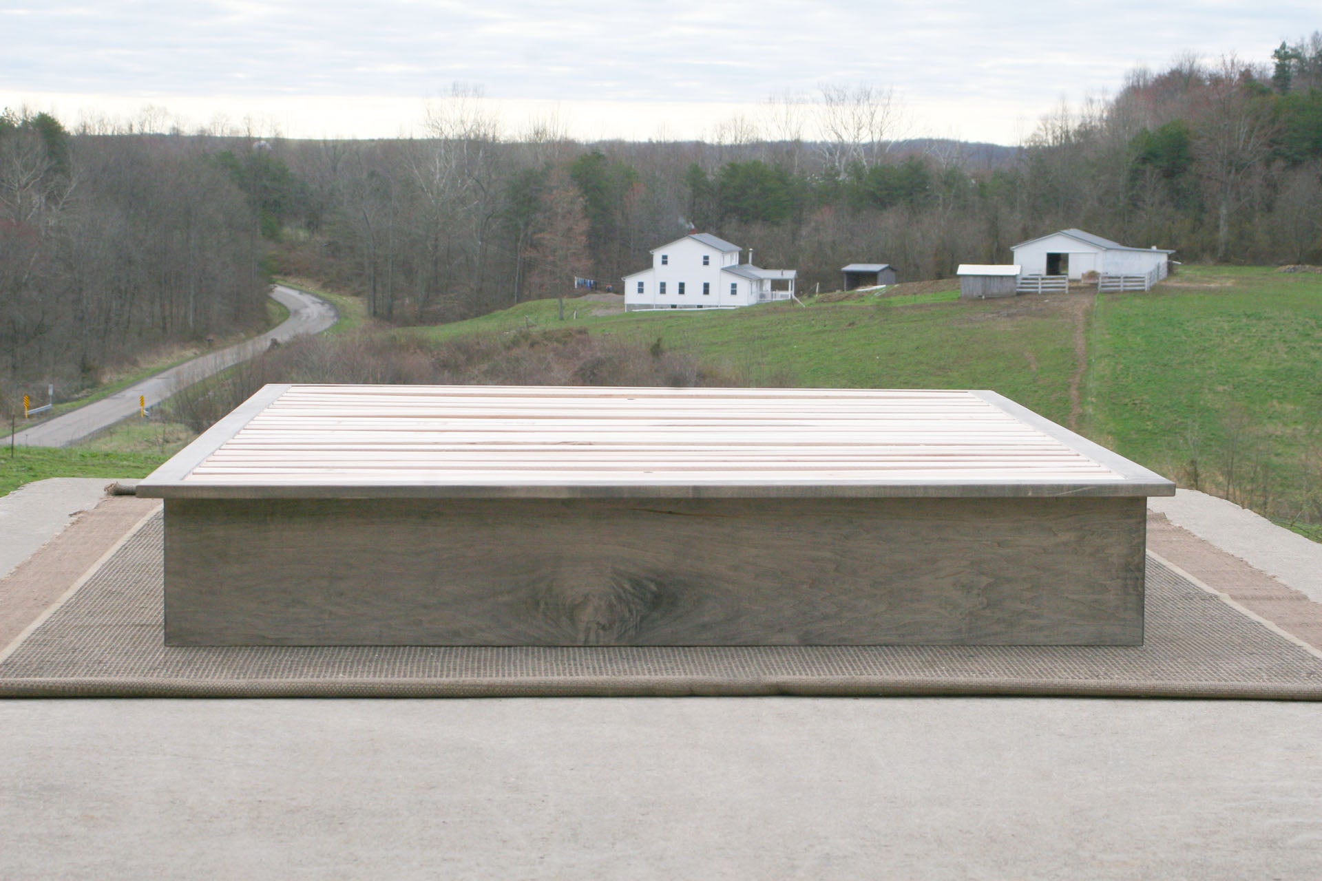 front view Low Platform Bed or Tatami Bed with 6 drawers