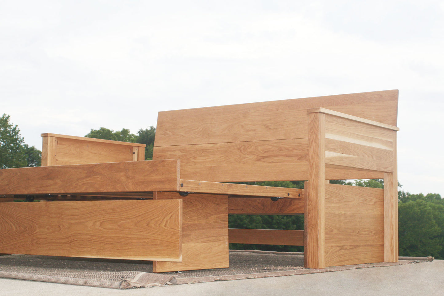 cherry daybed with trundle low view