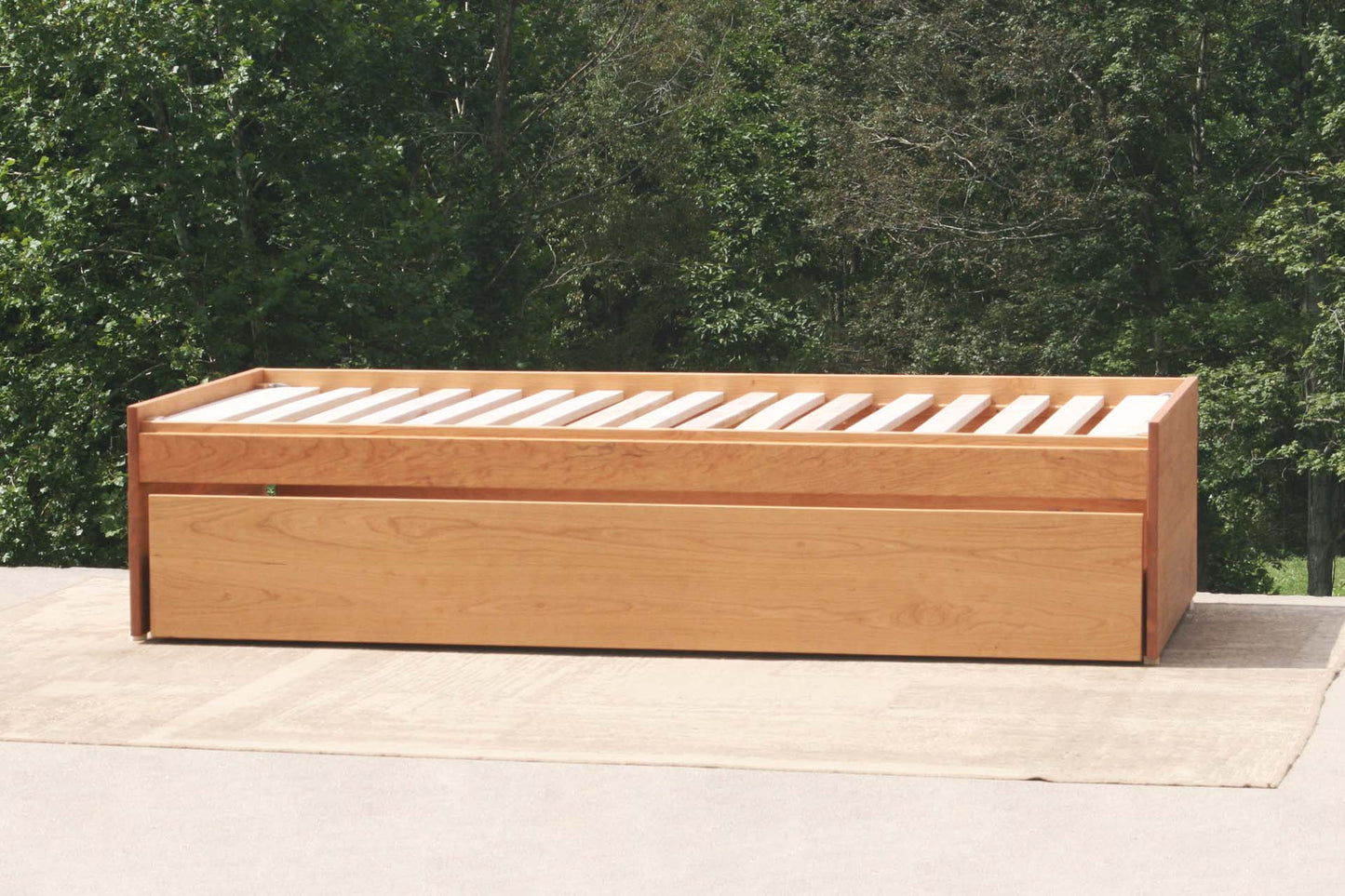 front view Trundle Bed with Pull Lift Handle and No Headboard