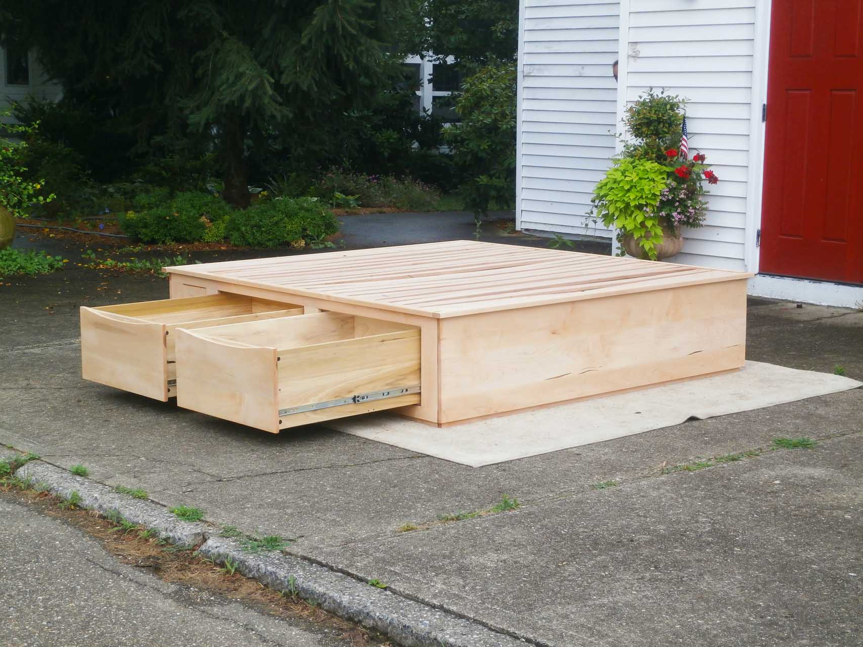 hardwood natural Platform or Tatami Bed with 4 drawers angled view drawers open