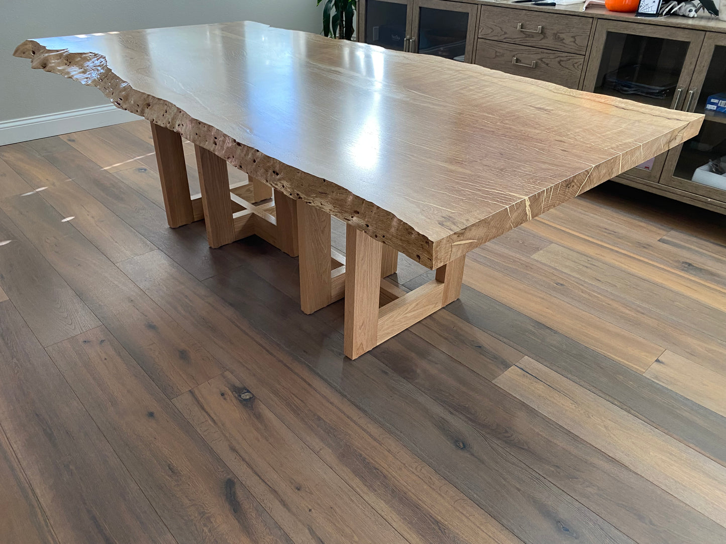 Live Edge Dining Table - Heritiage Oak