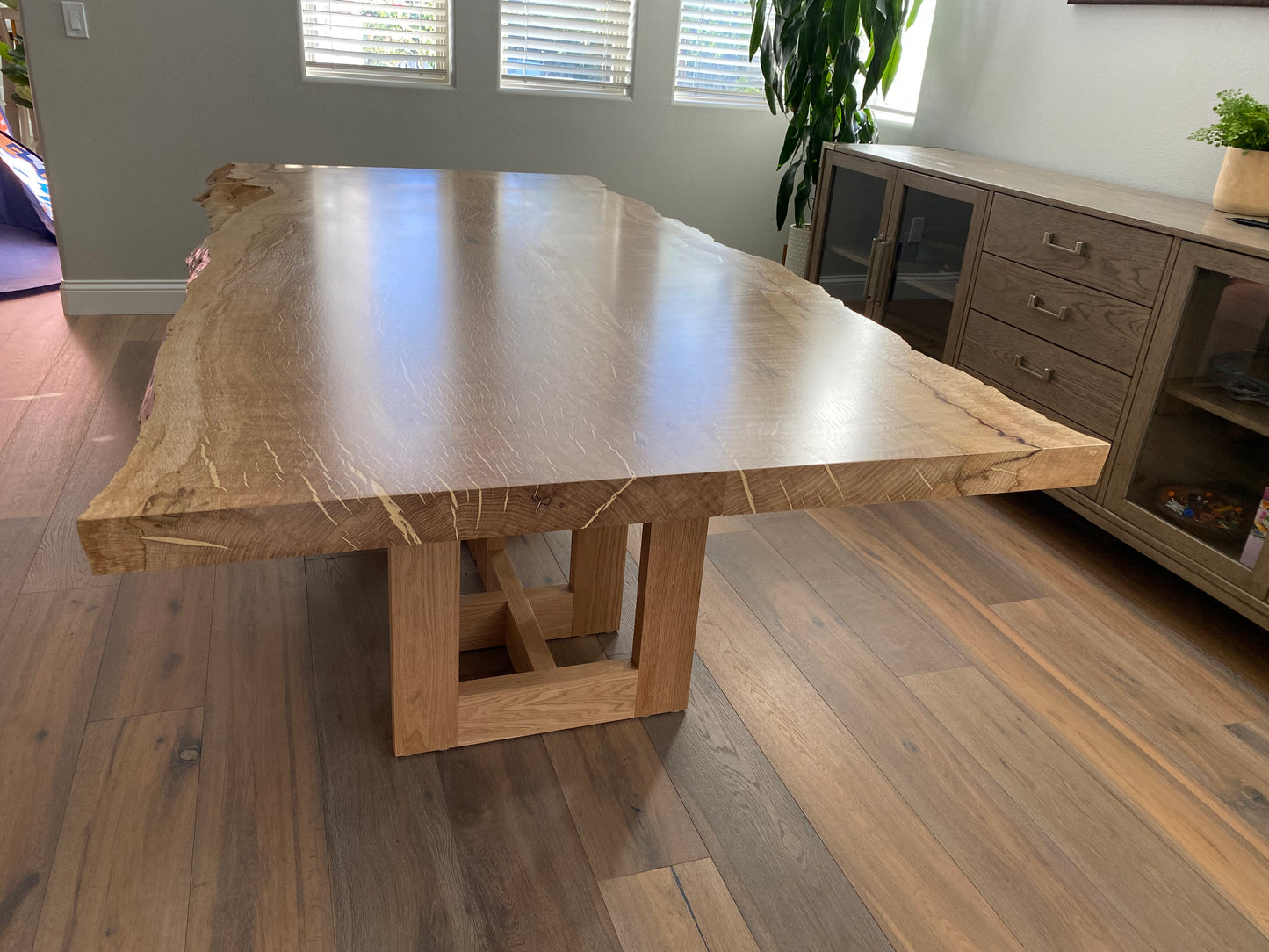 Live Edge Dining Table - Heritiage Oak