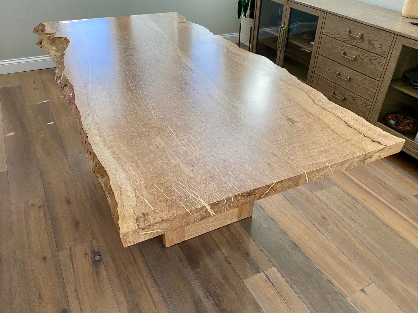 Live Edge Dining Table - Heritiage Oak
