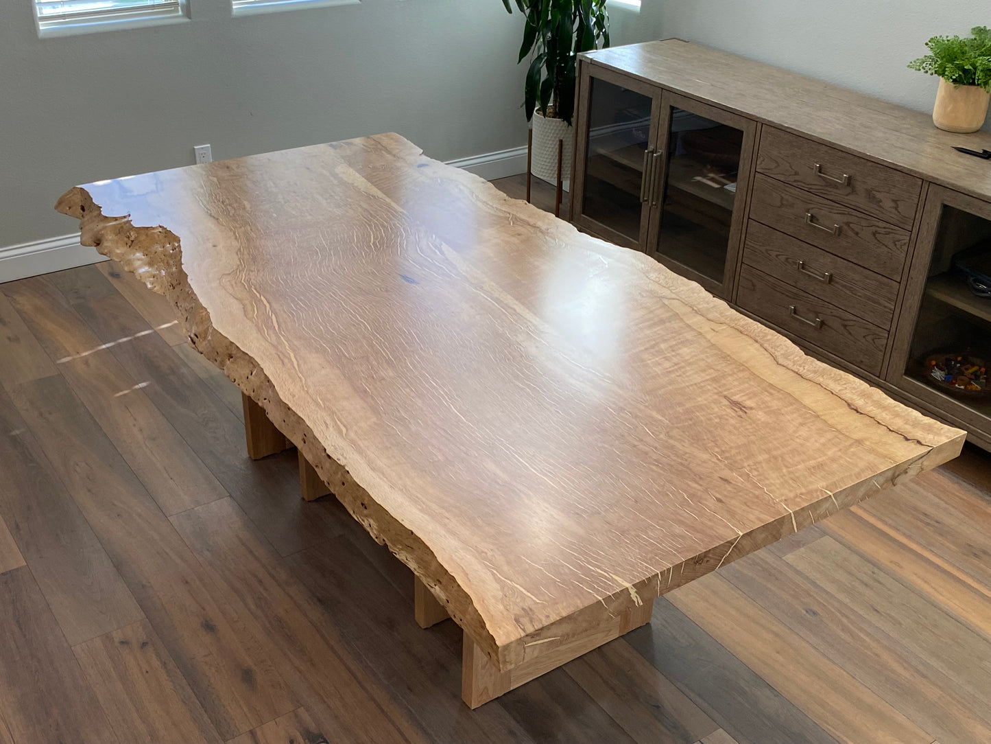 Live Edge Dining Table - Heritiage Oak