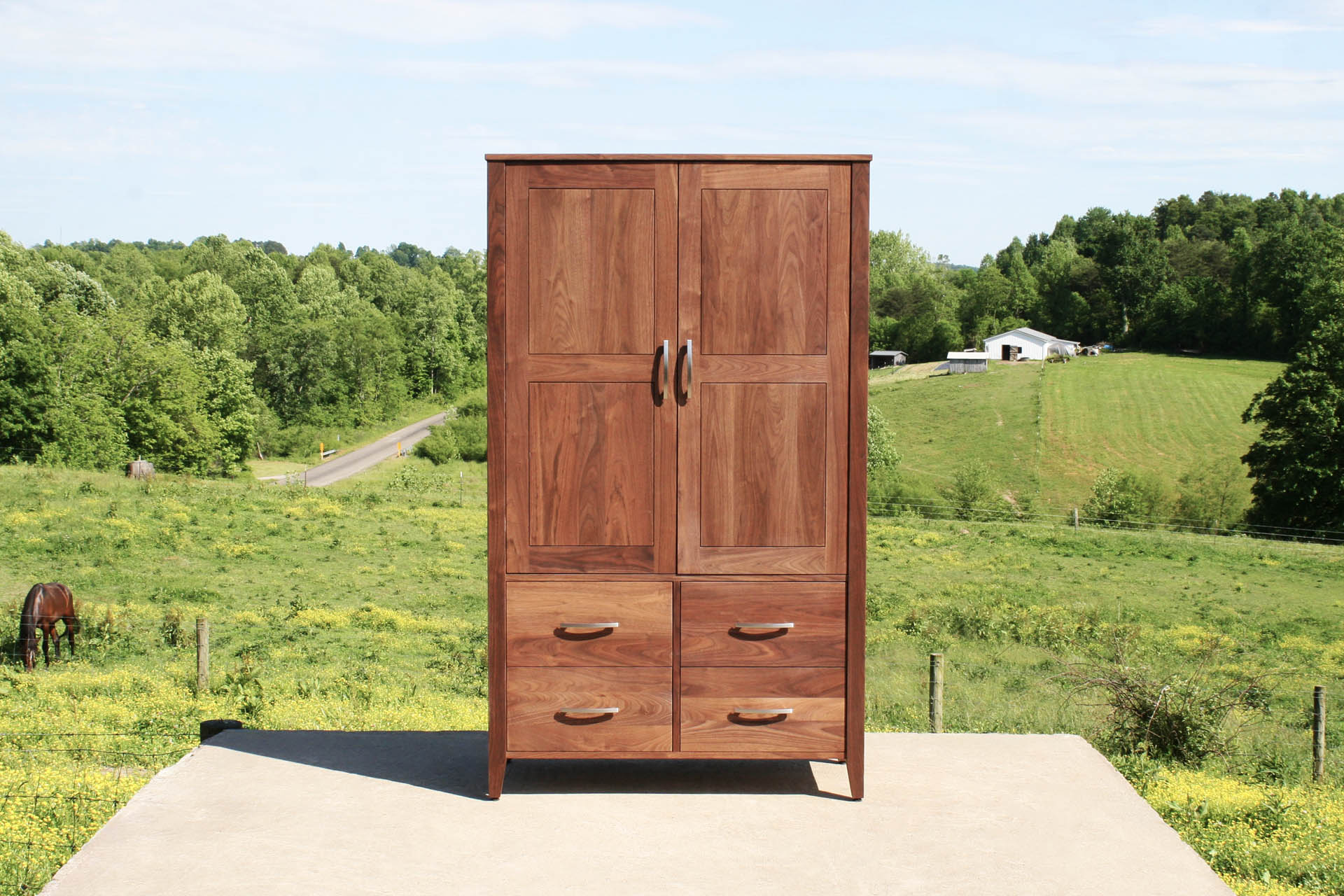 front view Armoire with 2 Doors and 4 Drawers