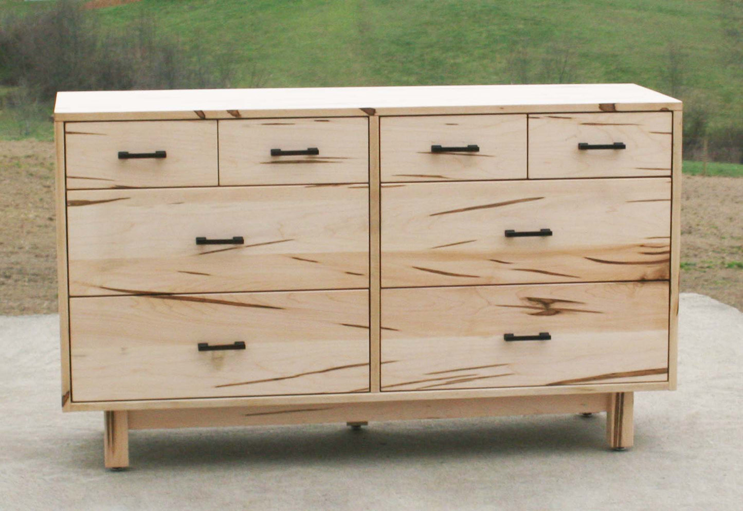 wormy maple 8 drawer dresser