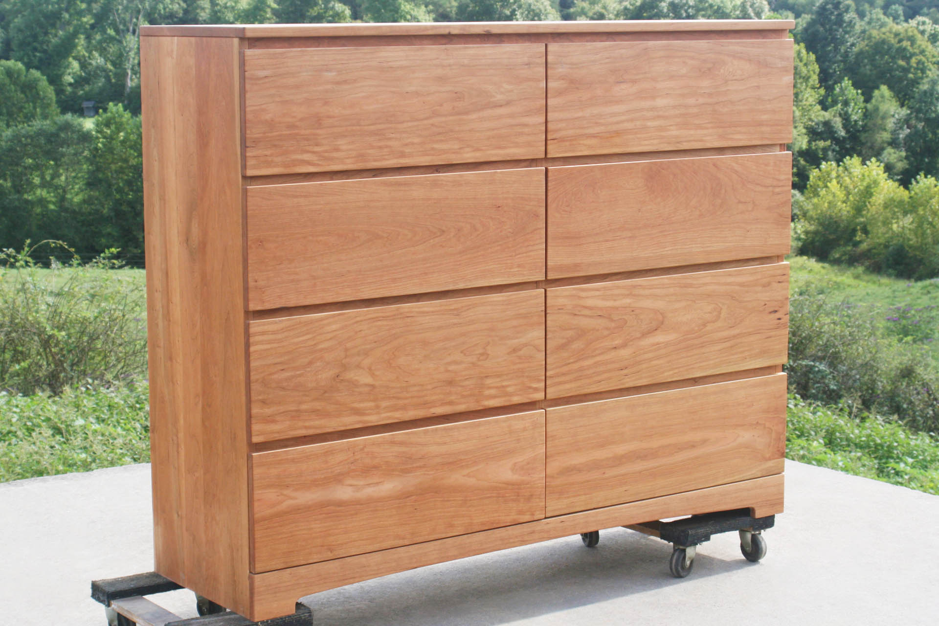 8 drawer chest of drawers