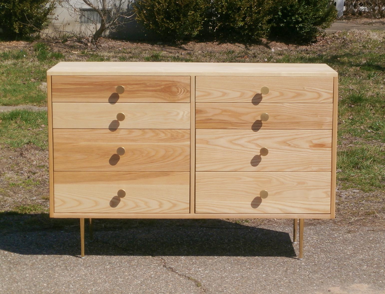 8 drawer mid century modern dresser SinCiDo Modern 8 Drawer Dresser, Curved Profile Design, 55" Wide Mid Century Wood Storage Organizer for Bedroom, Living Room, Natural Oak