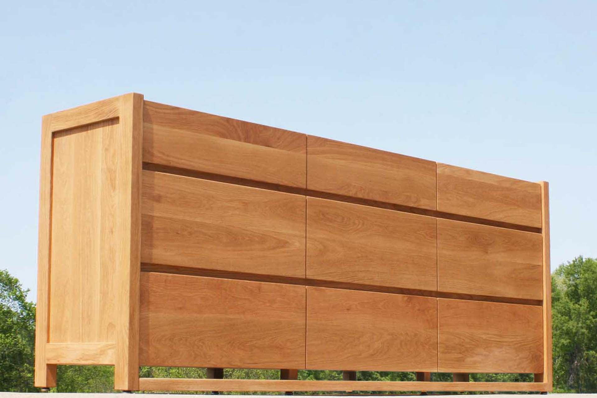 side-view-4-dresser-9-drawers