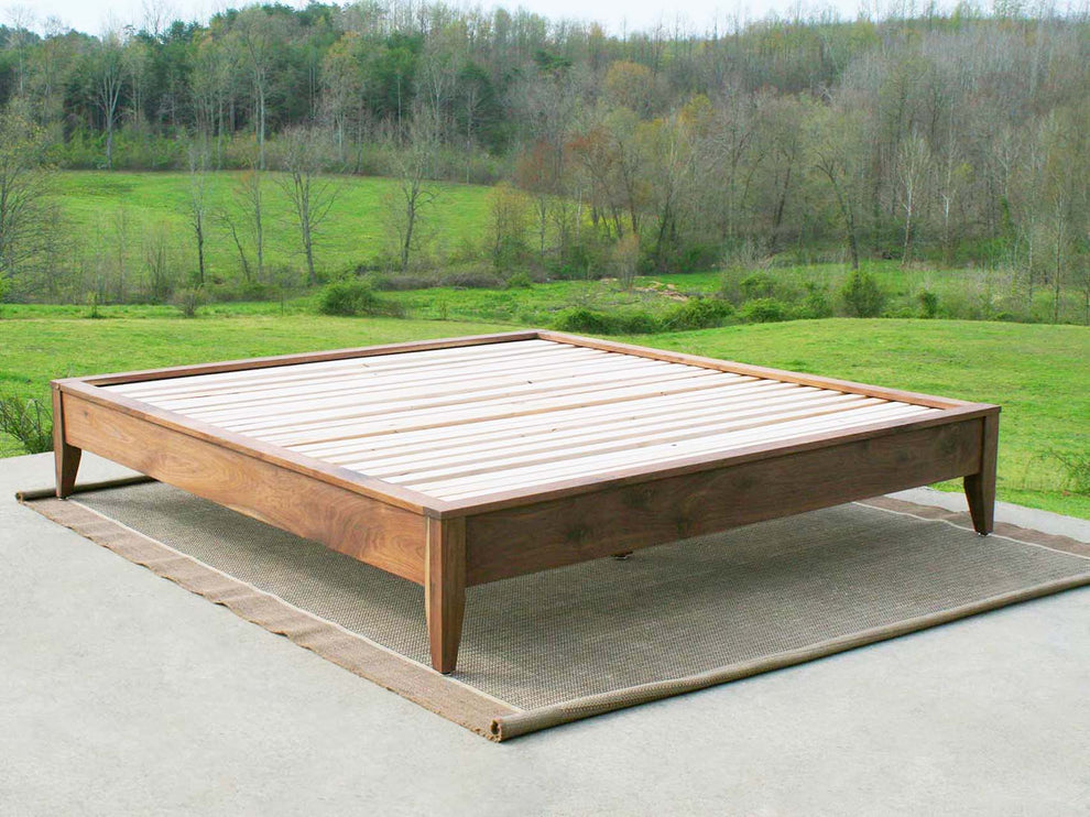 Low Platform Bed with tapered corner posts NbRsN01 - Solid Custom Heirlooms